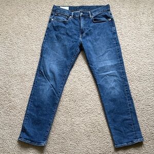 GAP Classic Men’s Dark Blue Straight Jeans